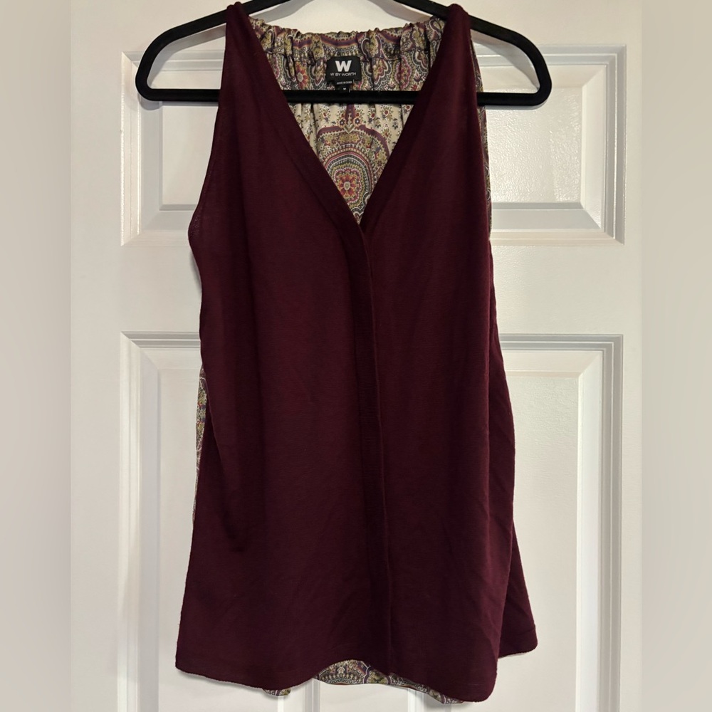 W by Worth Solid Front/Paisley Back Sleeveless Top, size Medium